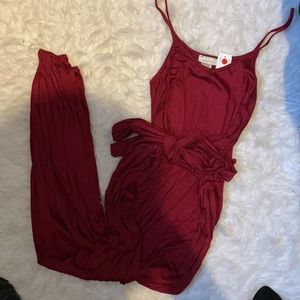 JUMPSUIT- Maroon